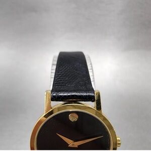 Movado Museum Watch Women 25mm Black Dial Gold Tone Round 87.A1.845 New Battery